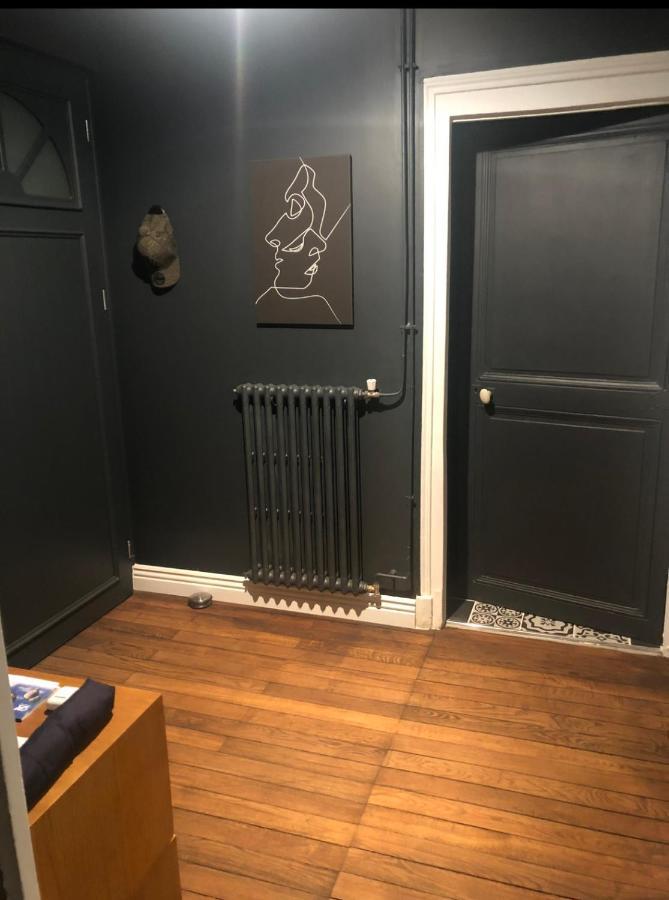Appartement De Charme En Plein Coeur De Nevers Eksteriør billede